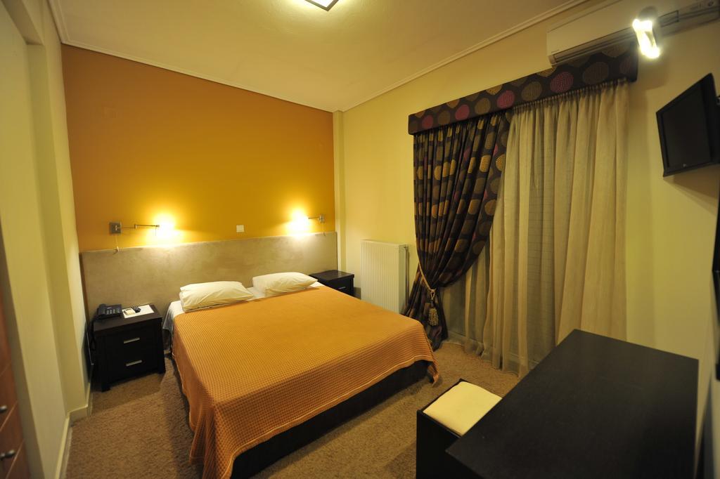 Ceragio Hotel & Apartments Tripoli Zimmer foto